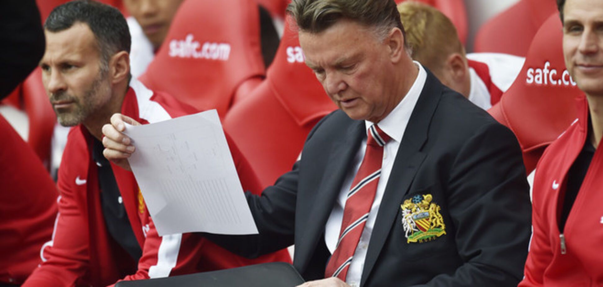 Чемпионат Англии. МЮ снова не смог выиграть при ван Гаале