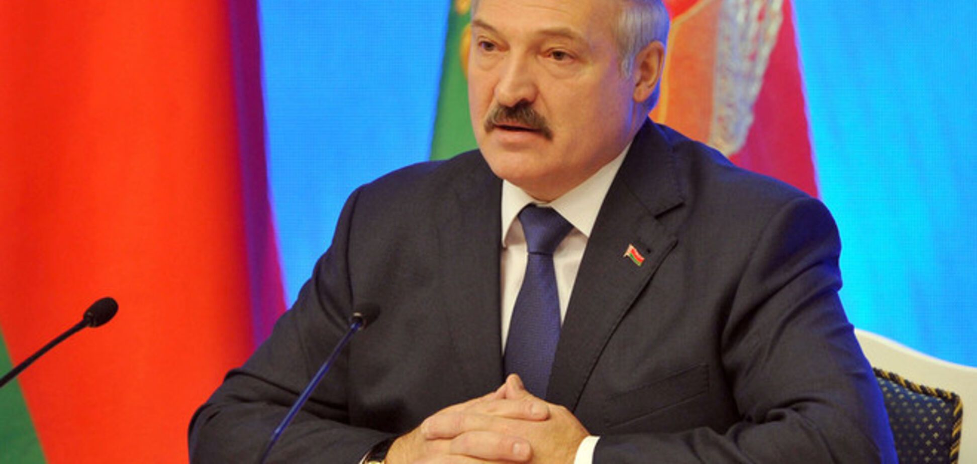 Лукашенко поздравил Порошенко с Днем Независимости Украины