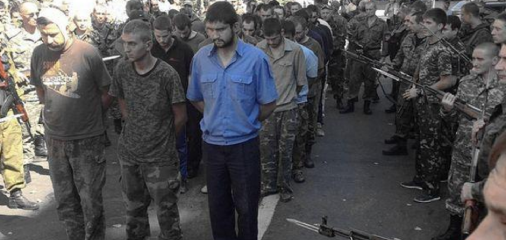 Минобороны: вместо пленных украинских солдат по коридору позора могли идти сами боевики