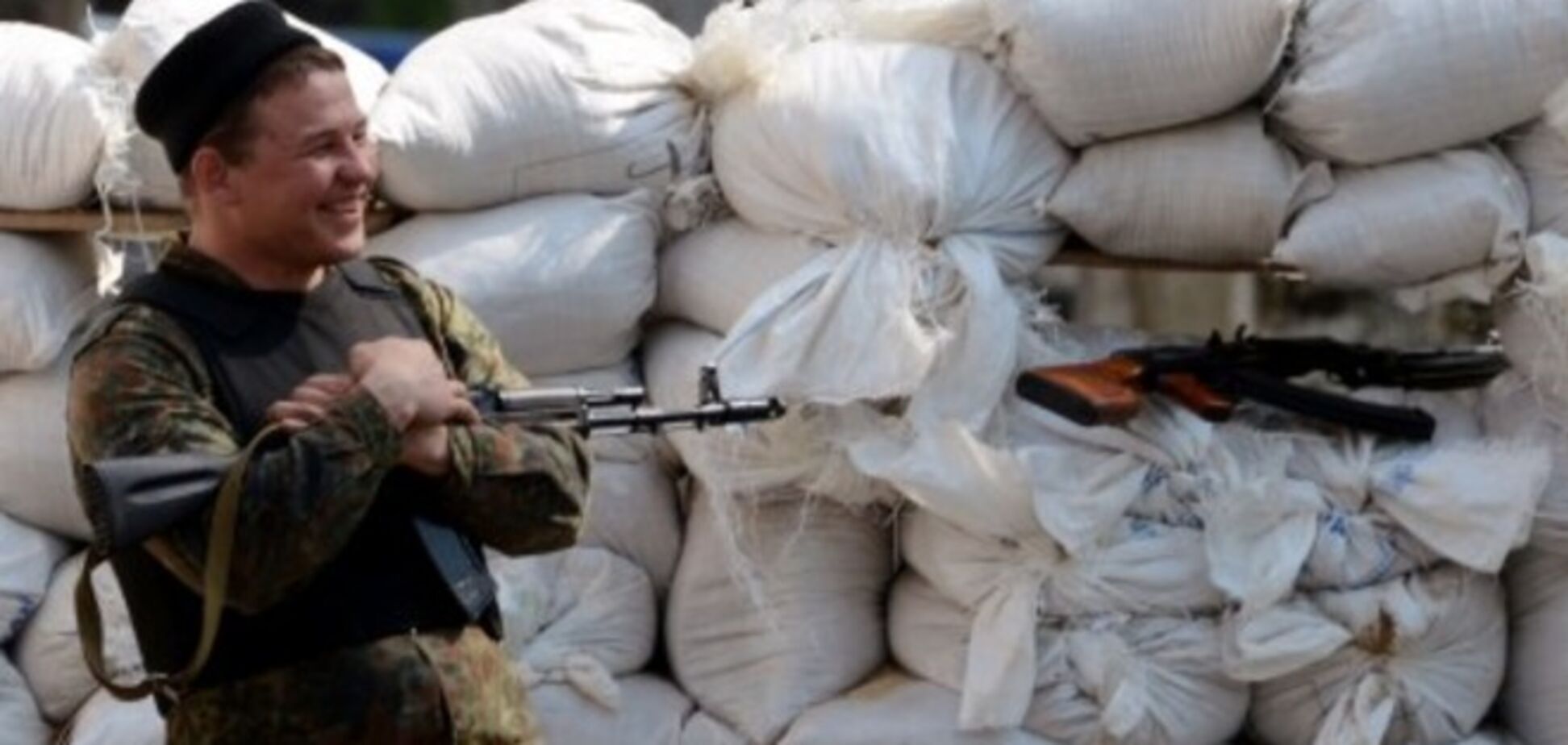 Террористы прорывают оцепление Луганска и завозят туда 'гуманитарный хлам'