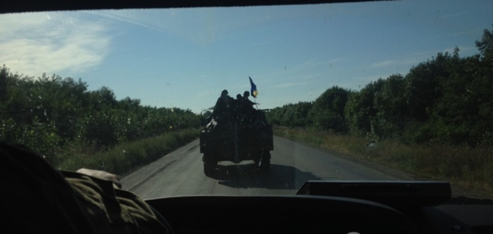 По лезвию ножа: День Независимости на дальних блокпостах