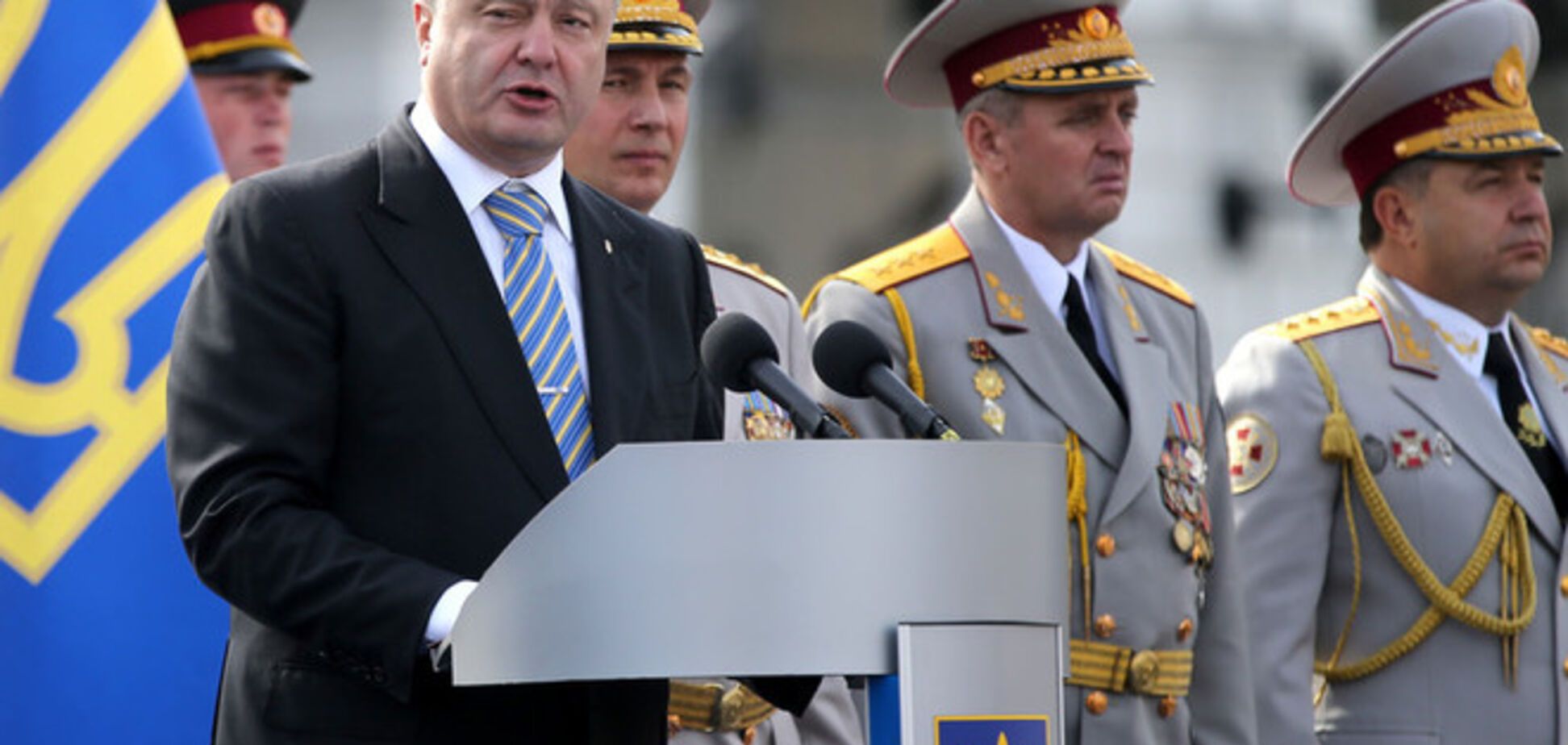 Гриценко требует отменить поездку Порошенко в Минск