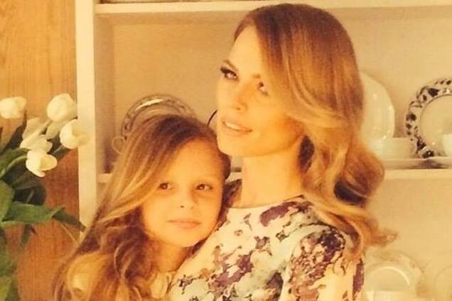 Ольга Фреймут отправила дочь в новую школу