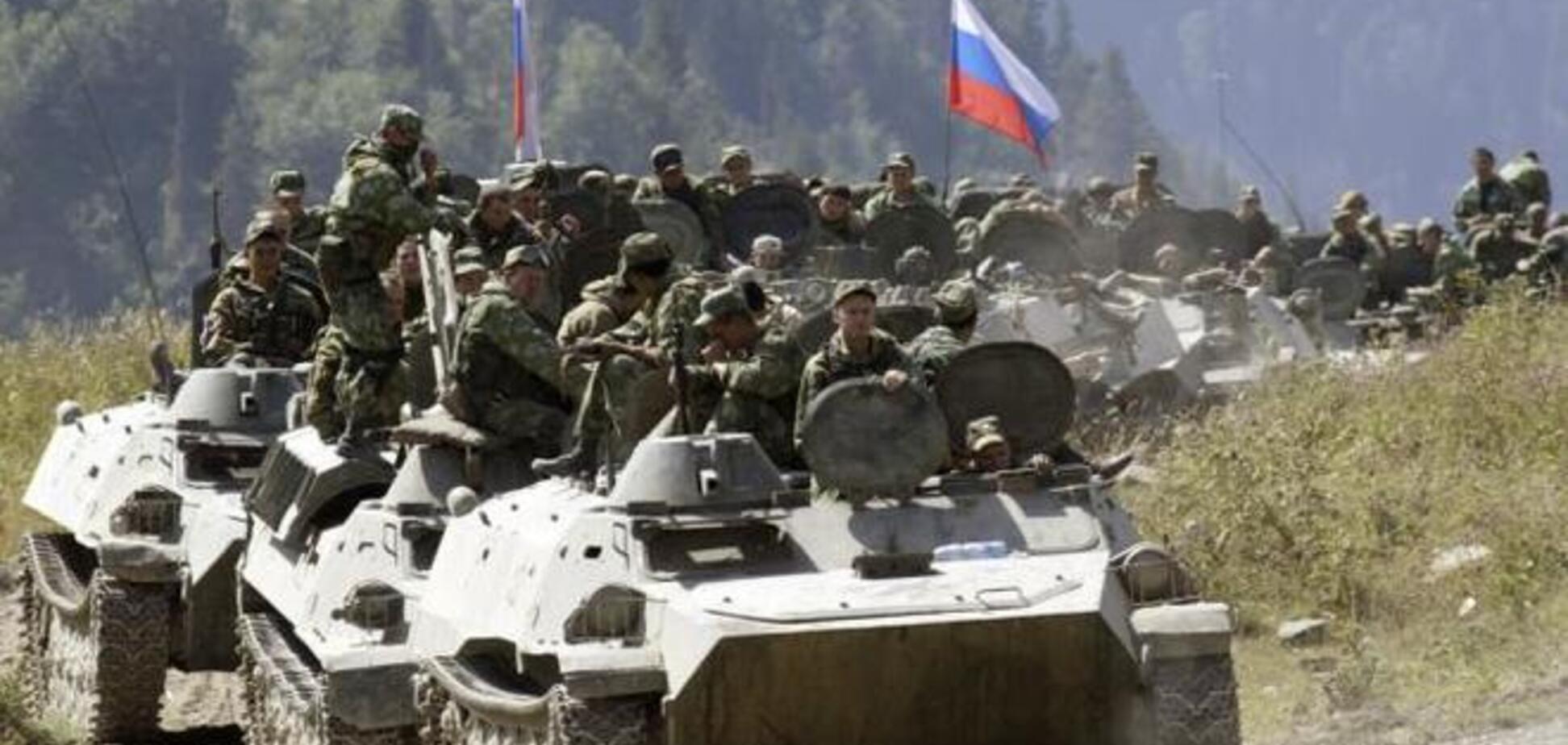 Путін зосередив на кордоні з Україною близько 100 одиниць військової техніки