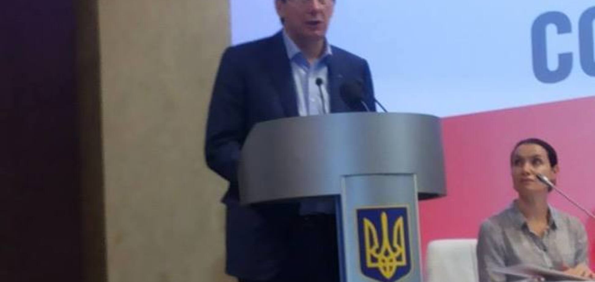 Луценко рассказал, как обезопасить новую Раду от коммунистов и регионалов