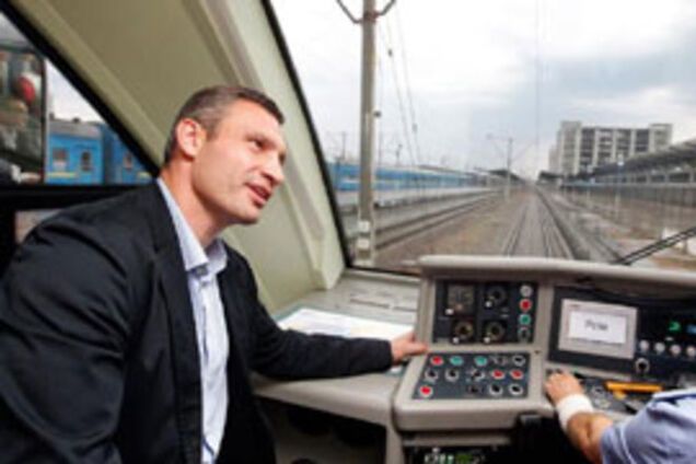 Кличко решил превратить городскую электричку в наземное метро