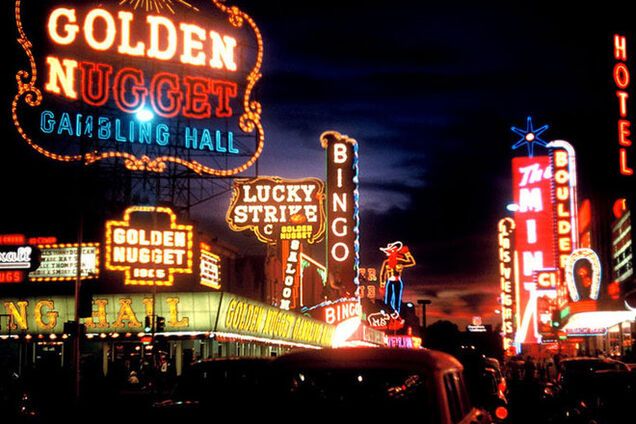 Прогулка по не спящему городу: Лас-Вегас, как он есть