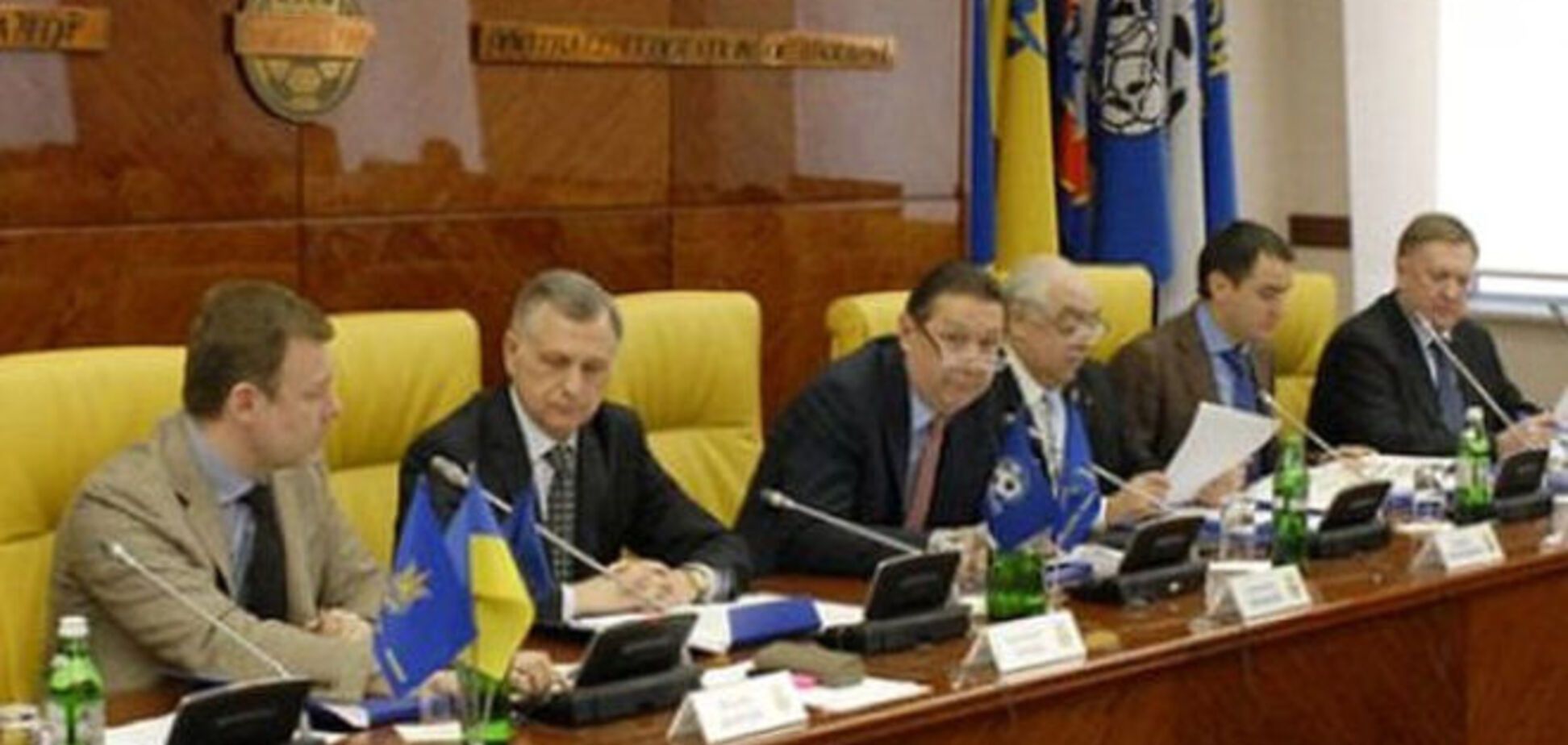 В Украине не видят смысла вести диалог с Россией по поводу крымских клубов