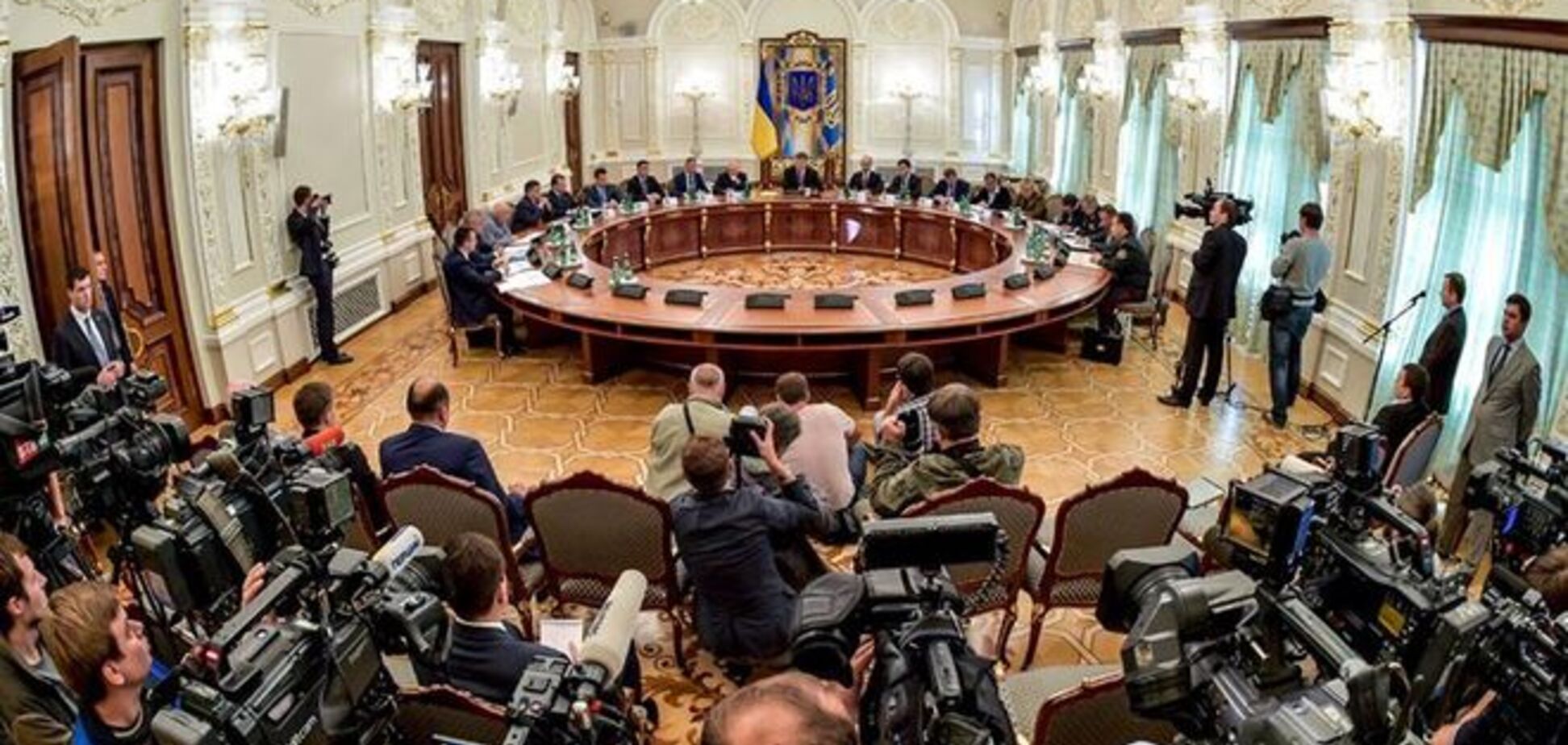 СНБО поручил МИД обратиться за помощью к гарантам целостности Украины