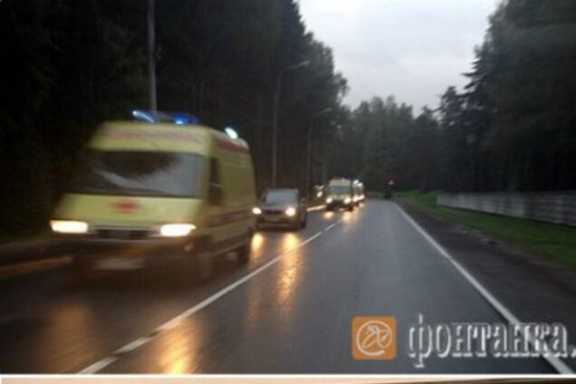 В Петербурге заметили 'скорые' в окружении военной автоинспекции