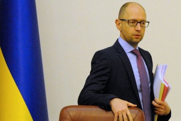 Кабмин предложил отменить внеблоковый статус Украины