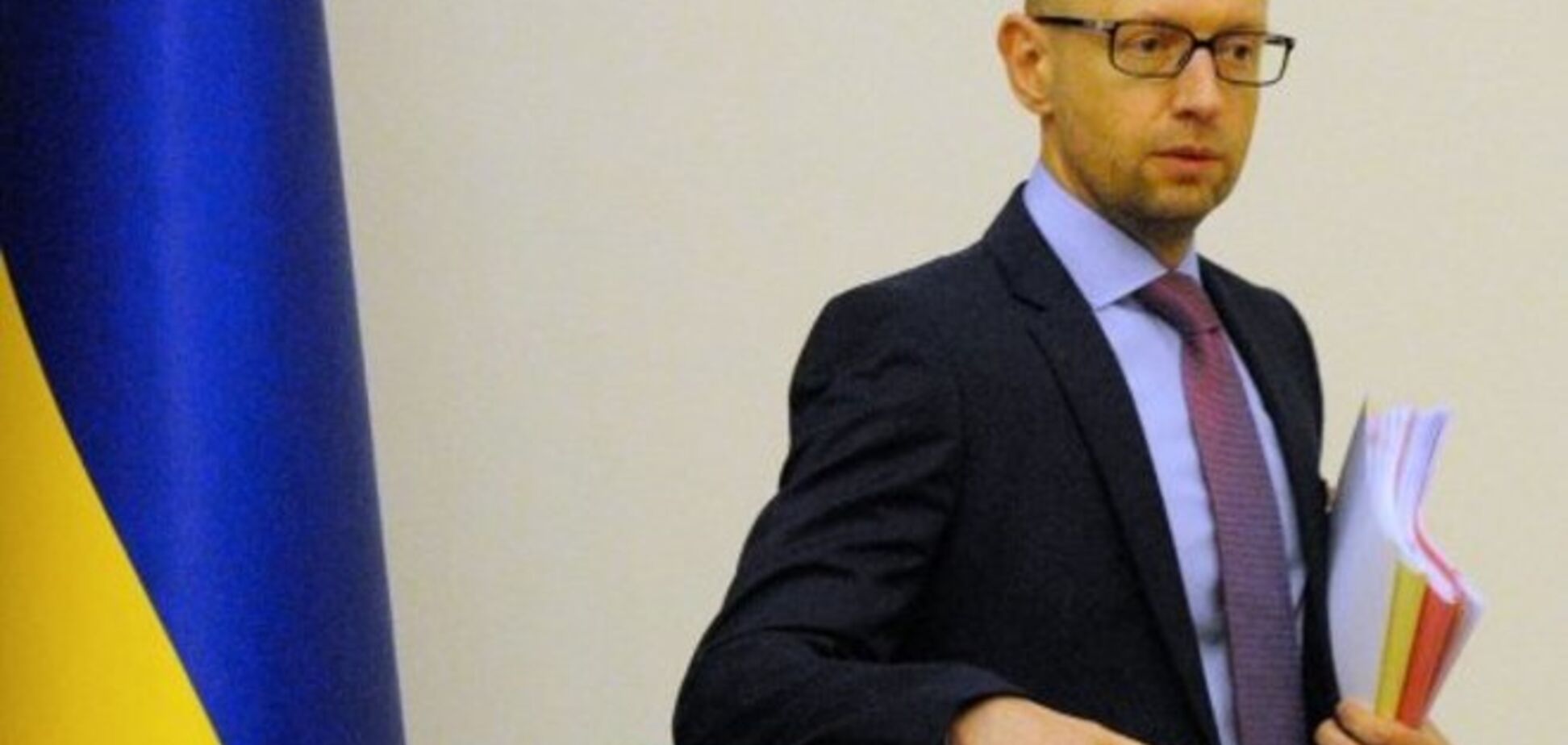 Кабмин предложил отменить внеблоковый статус Украины