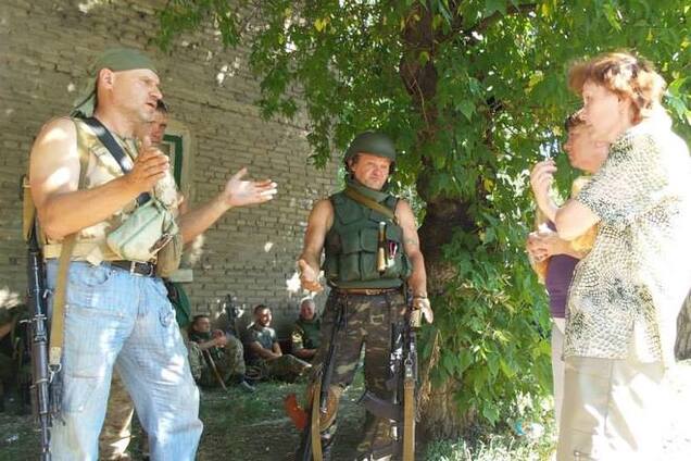 В освобожденный Лисичанск прибыла гуманитарная помощь из Киева, Чернигова, Сум, Ровно и Одессы