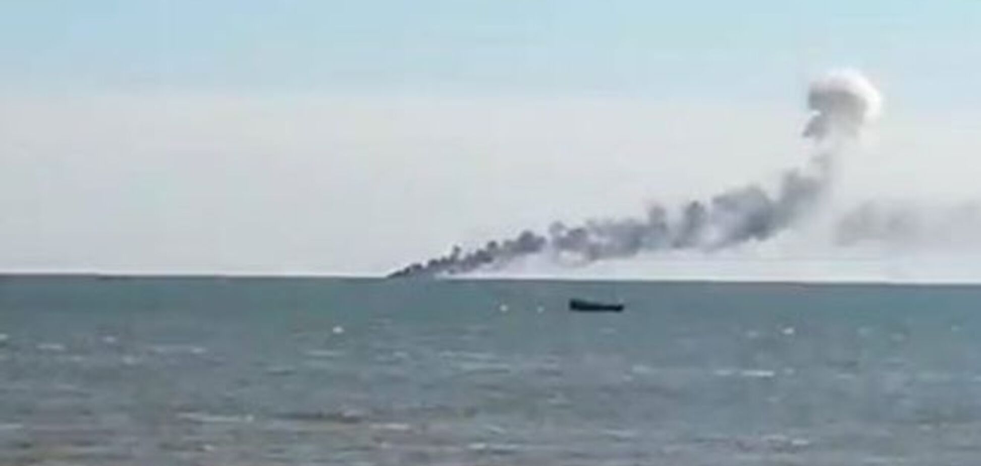В Азовском море атаковали два украинских катера