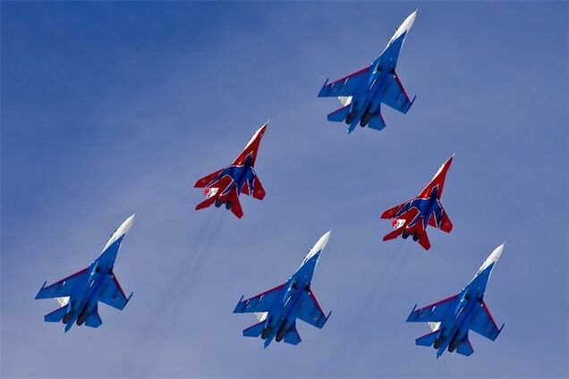Росія проведе навчання за участю 100 бойових літаків