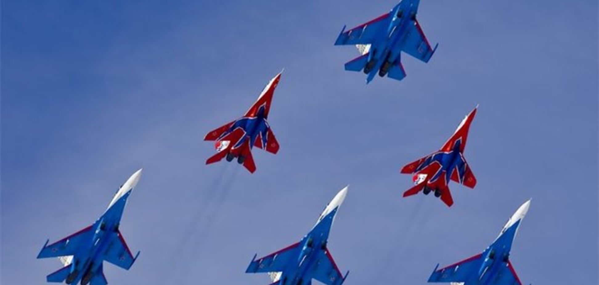 Россия проведет учения с участием 100 боевых самолетов