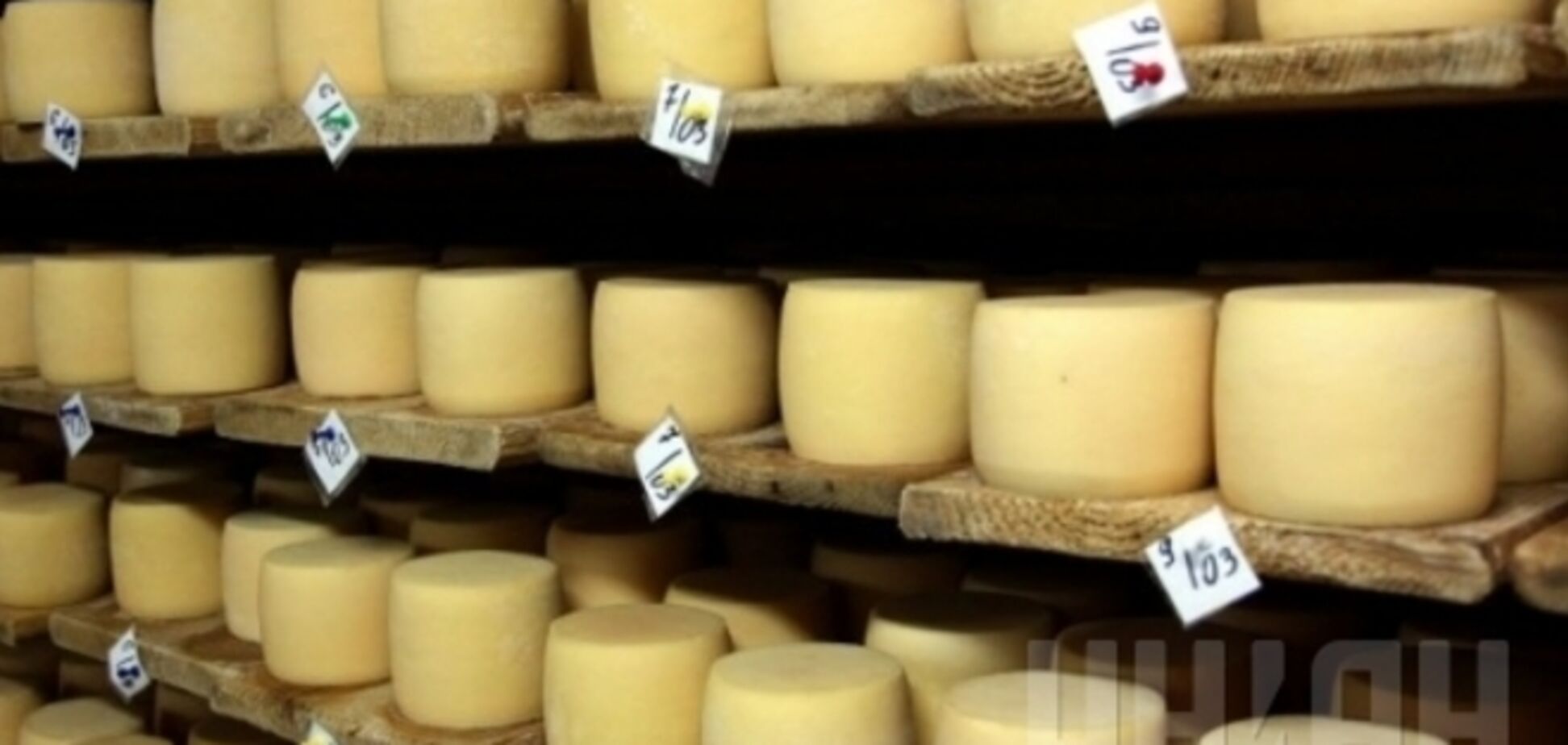 Роспотребнадзор забраковал сыр украинского производителя 