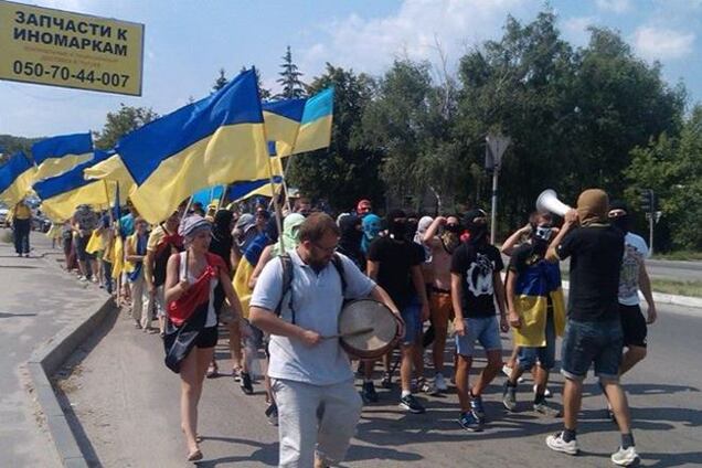 Харківський Евромайдан 'провідав' медсестру, домагатися ногами протестувальників