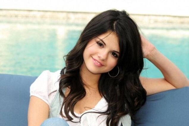 Селена Гомес попала в аварию