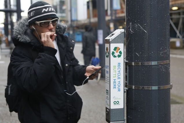 Вчені пустять сигаретні недопалки на виробництва гаджетів