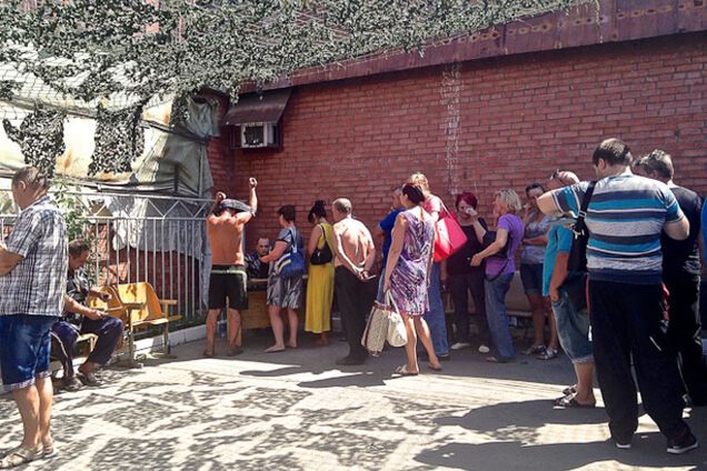 Счастье близко. Репортаж из фильтрационного центра для луганских беженцев