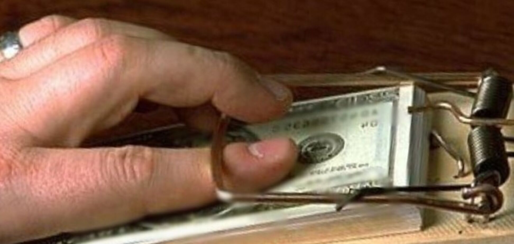 Руководители погранотряда погорели на взятке в $3500