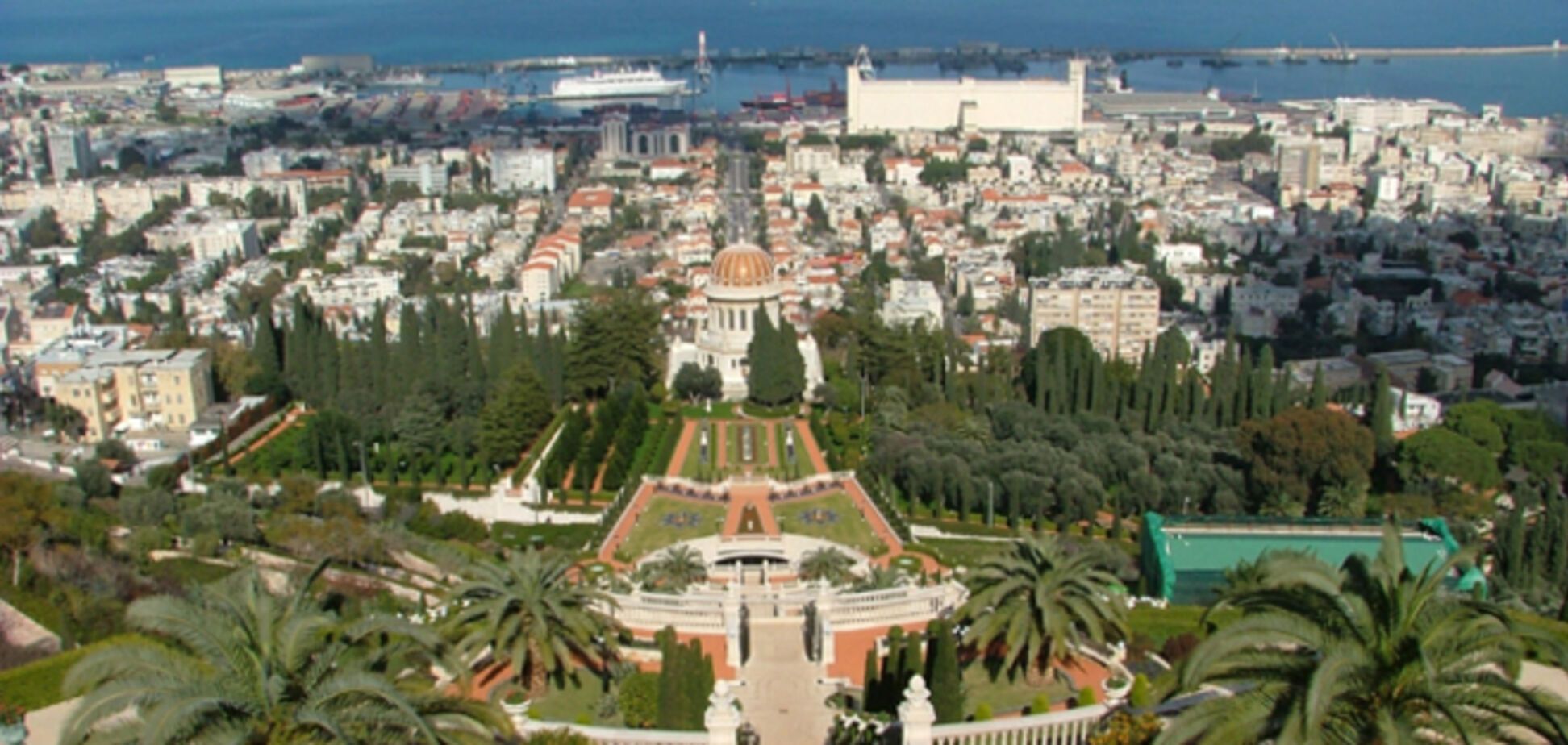 Украинцы предлагают покупать жилье за рубежом