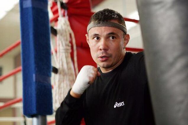 Абсолютный чемпион мира по боксу стал ведущим кулинарного шоу