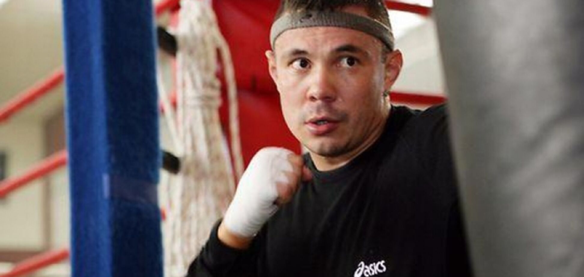 Абсолютный чемпион мира по боксу стал ведущим кулинарного шоу