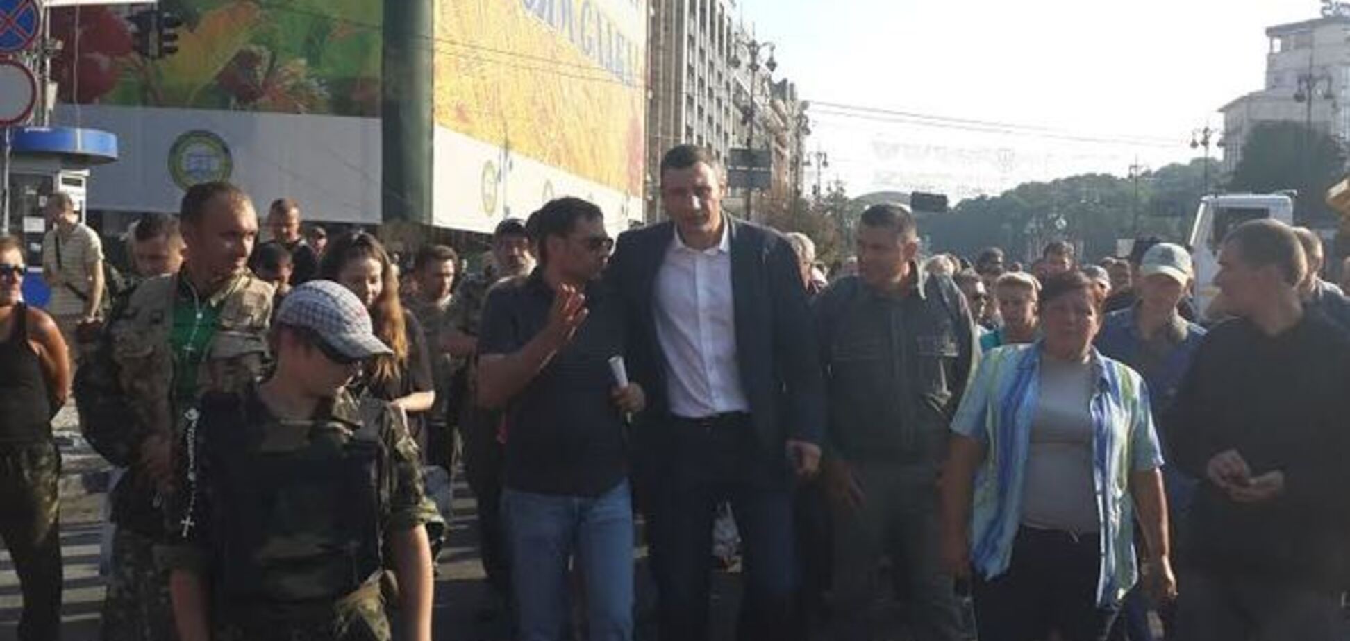 Активист признался Кличко, что живет за счет Майдана