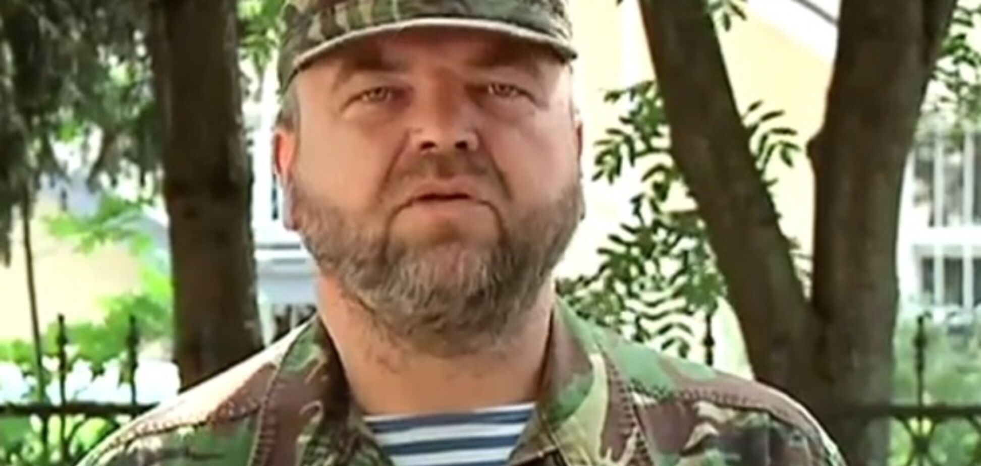 Бойцы батальона ОУН потребовали у Президента оружия и благословения