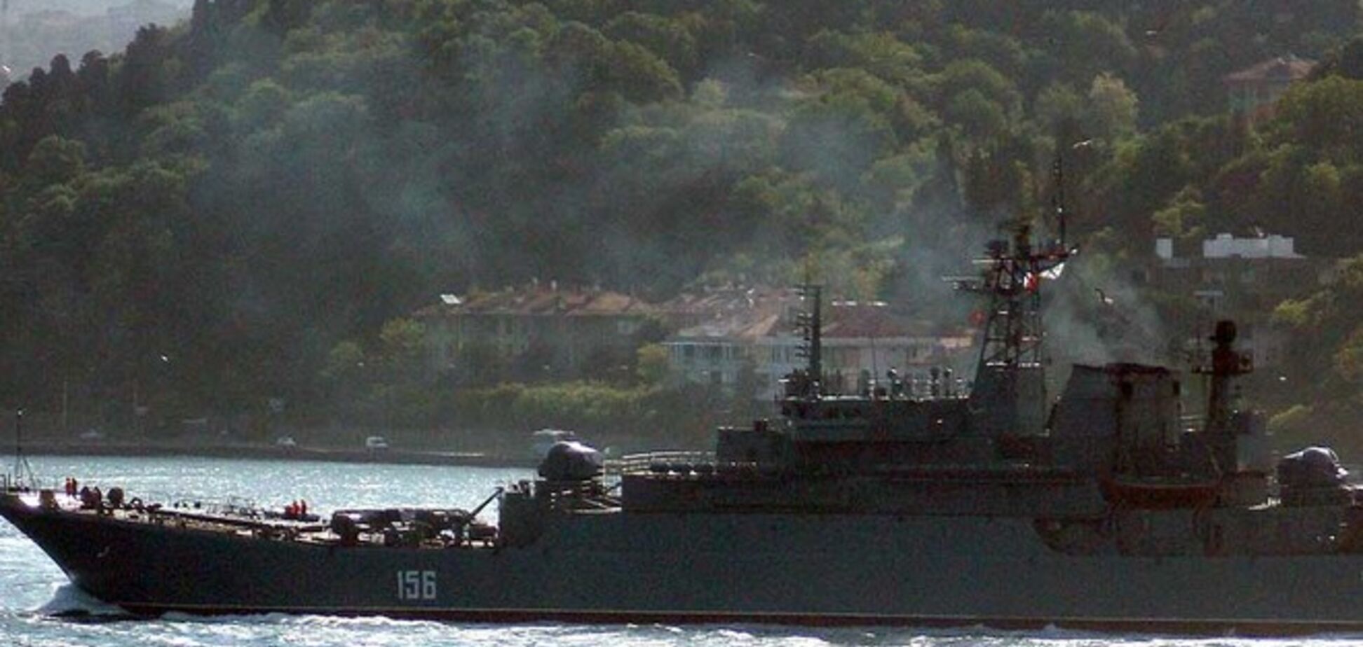 Россия сконцентрировала в Черном море десантные корабли