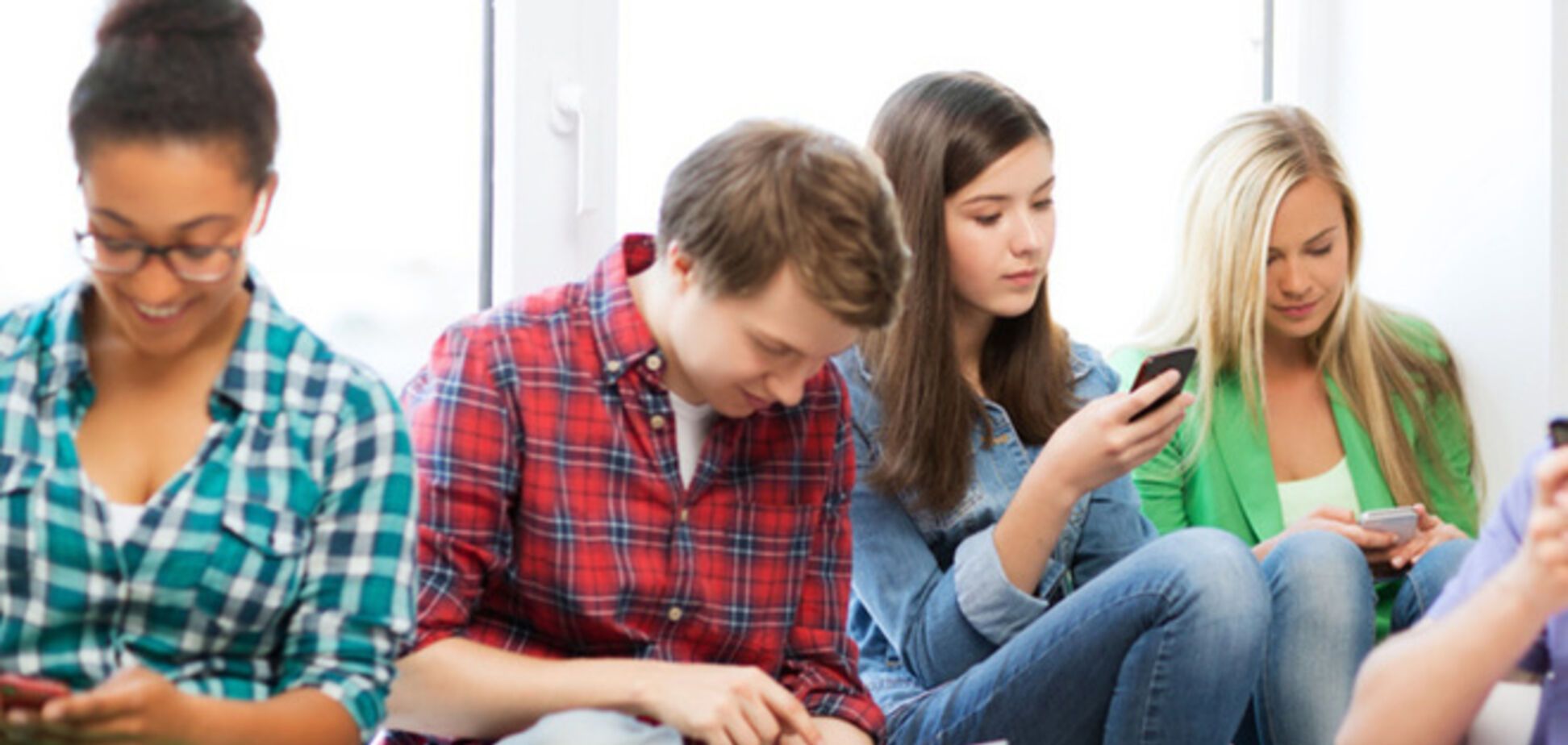 Как смартфоны влияют на успеваемость студентов