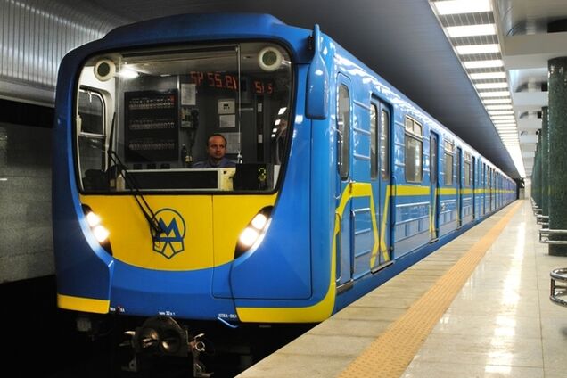 В киевском метро удлинят поезда