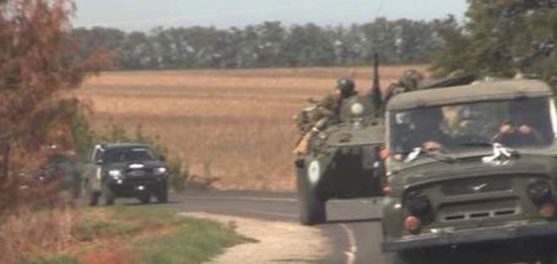 Российские оккупанты перебросили в Новоазовск 180 единиц техники и нарастили войска на севере Крыма