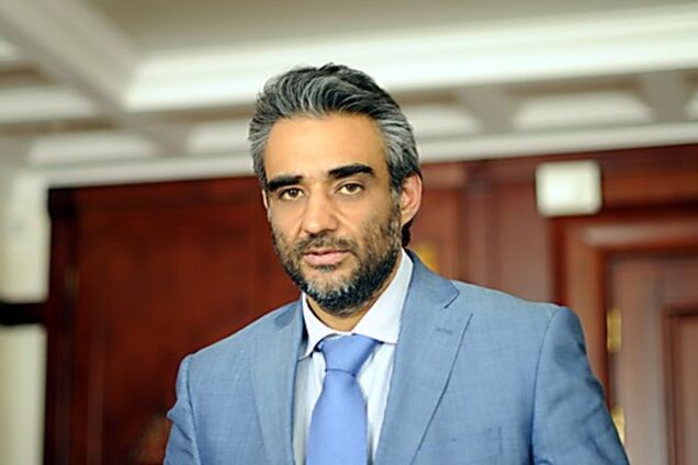 Яценюк передал человеку Юрушева управление железными дорогами