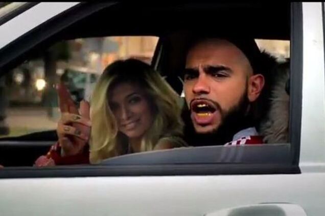 'Это понты': Вера Брежнева в новом клипе Тимати