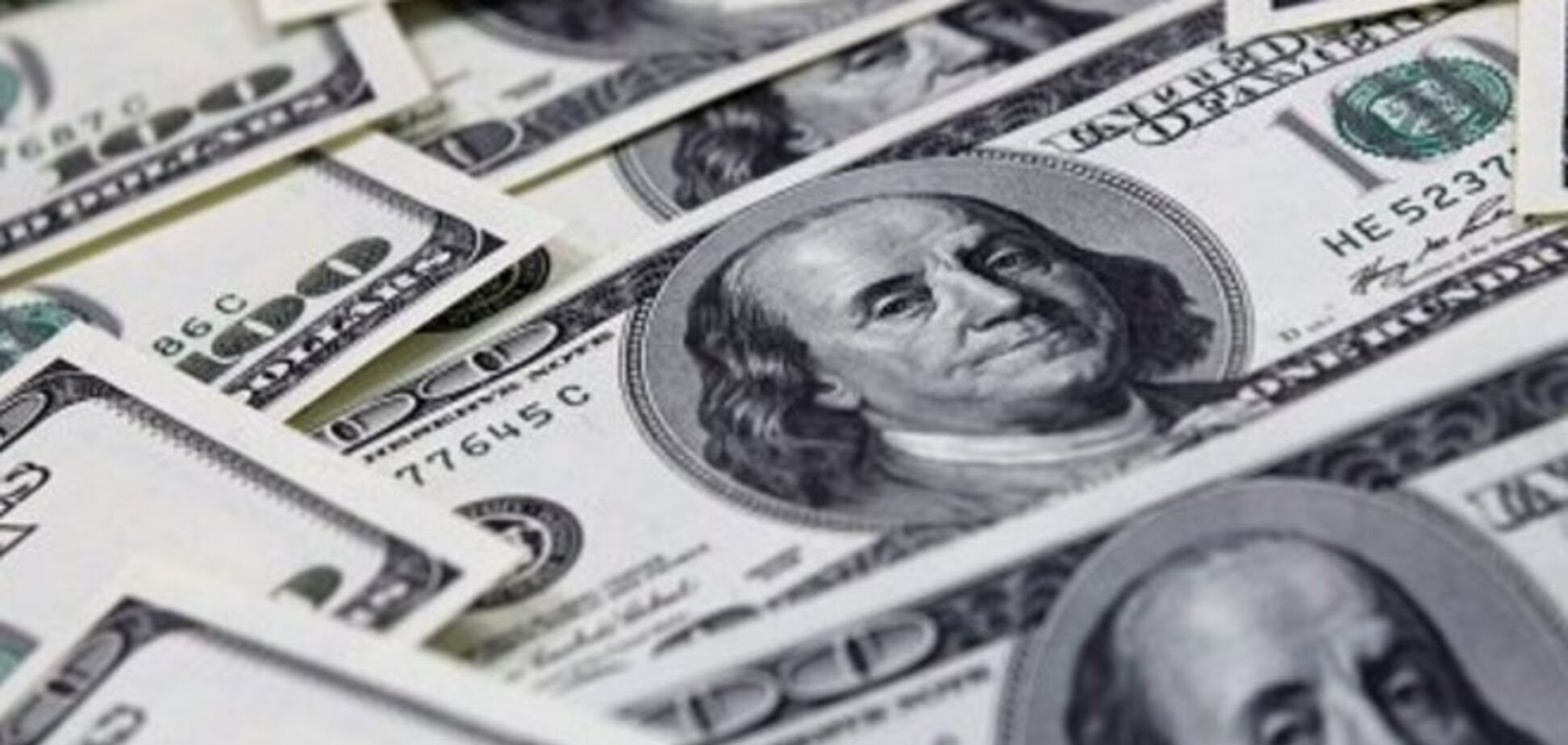 Европейские футбольные клубы потратили невероятную сумму на трансферы