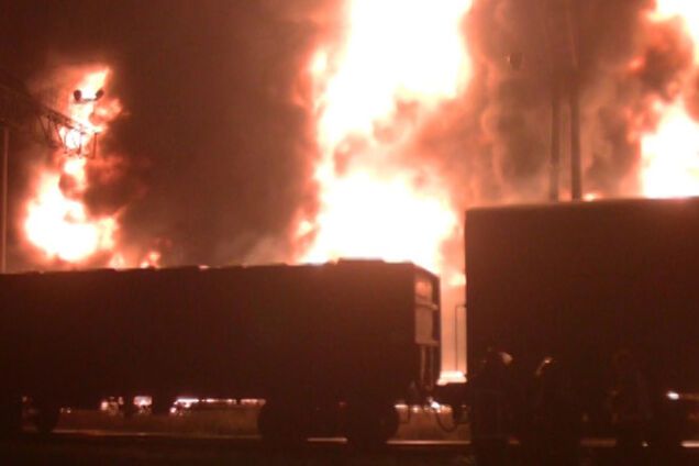 В Харькове 'партизаны' сожгли 4 цистерны с реактивным топливом