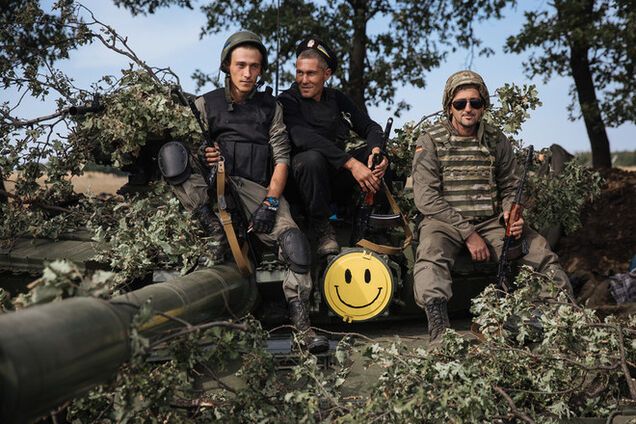 Власть вместо суровой правды разводит народ успокоительными байками