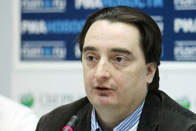 В Киеве задержали главреда 'Вестей' прямо у входа на саммит YES