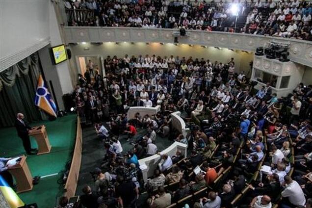 В Киеве ряд политических партий проведут сегодня свои съезды