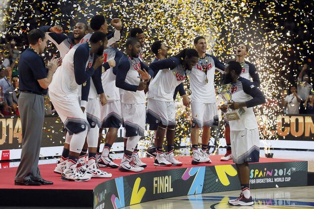 США уничтожили Сербию в финале Кубка мира по баскетболу