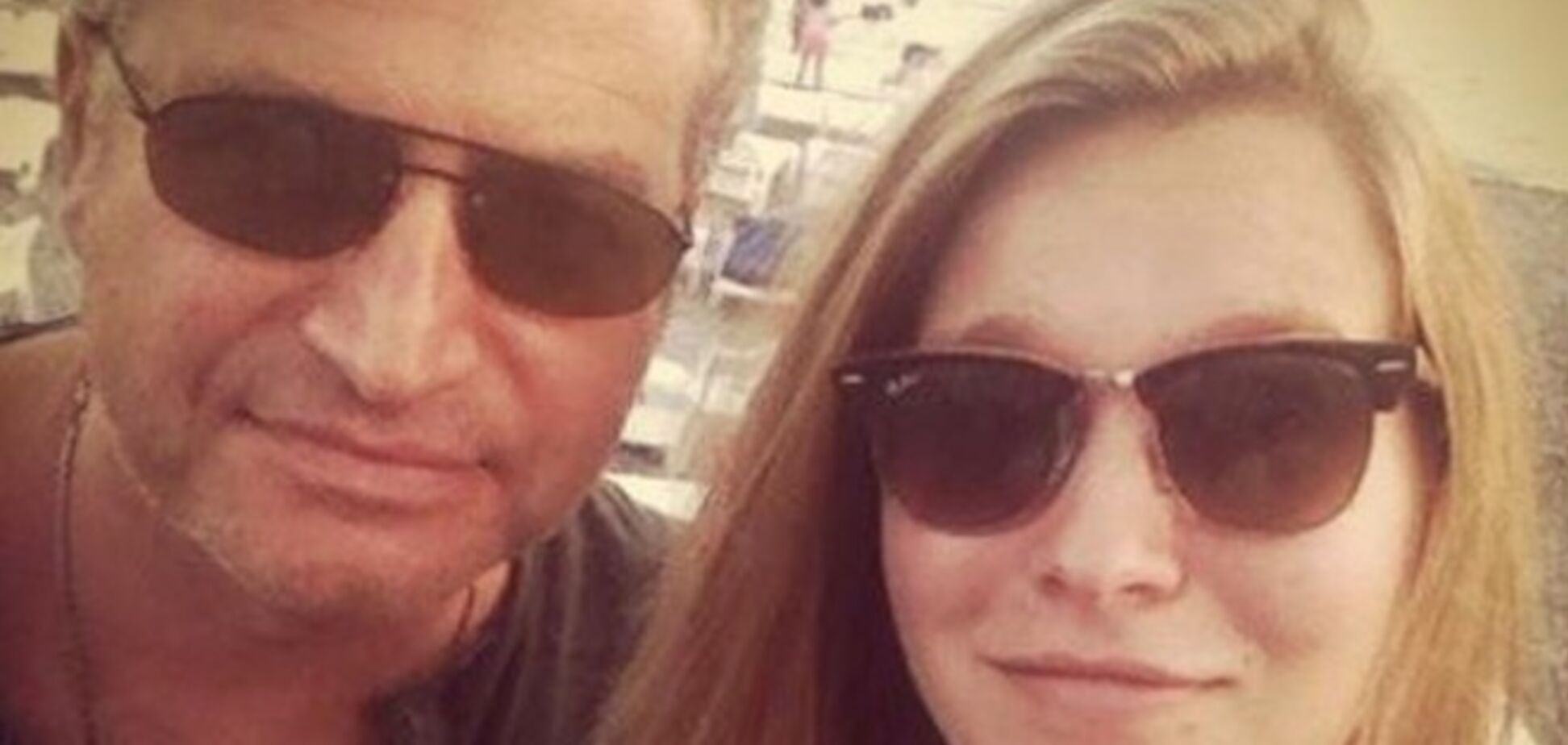 Леонид Агутин показал семейное фото с дочерью и ее парнем