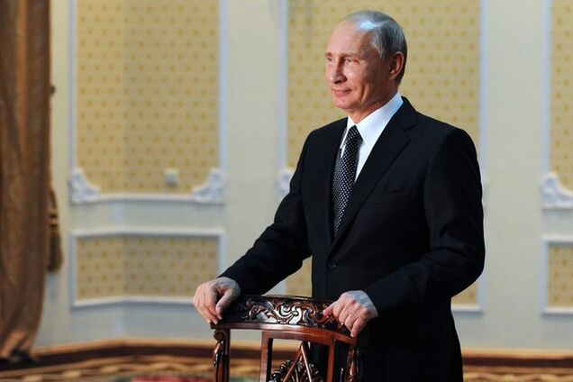 Путін переходить до конспірологічної інтервенції в Україну