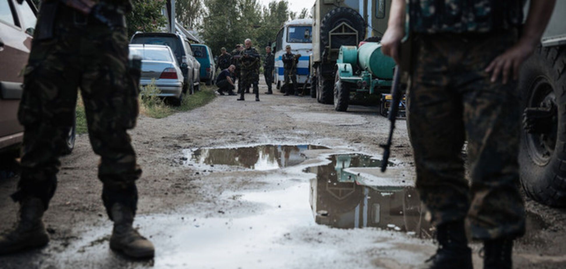 У Донецьку стріляють в ряді районів