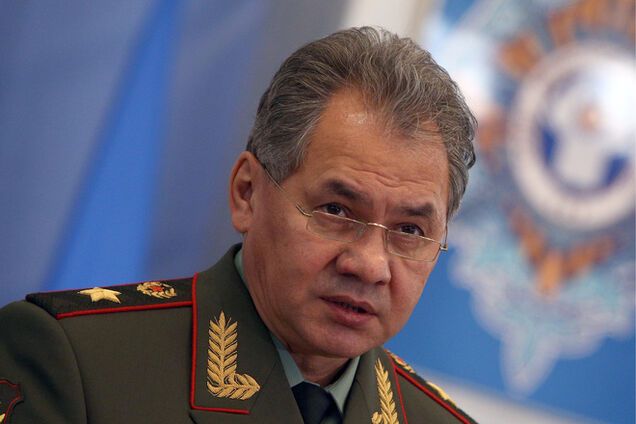 Шойгу заявил о необходимости развертывания крымской группировки войск РФ