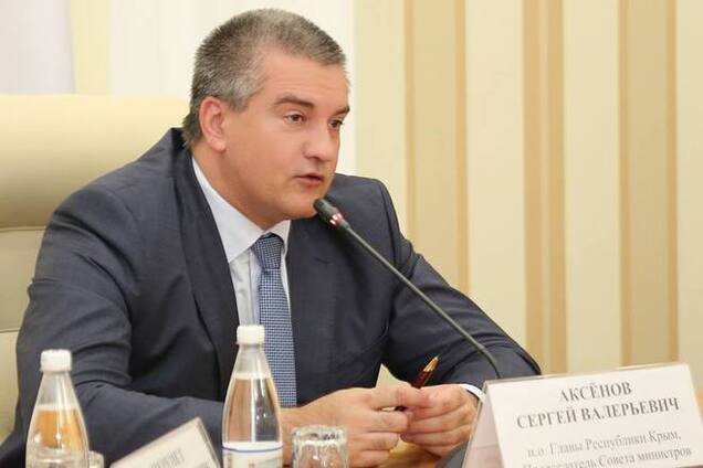 Аксенов объяснил, что в здании Меджлиса искали запрещенную литературу