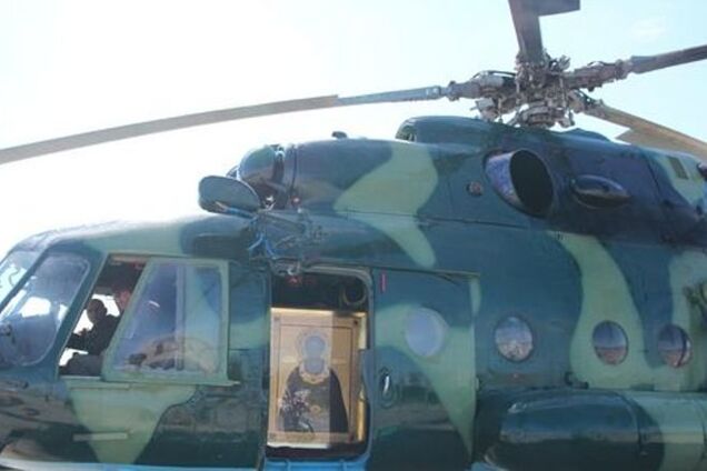 Крестный ход на вертолете: церковь и ФСБ стали чуточку ближе к Богу