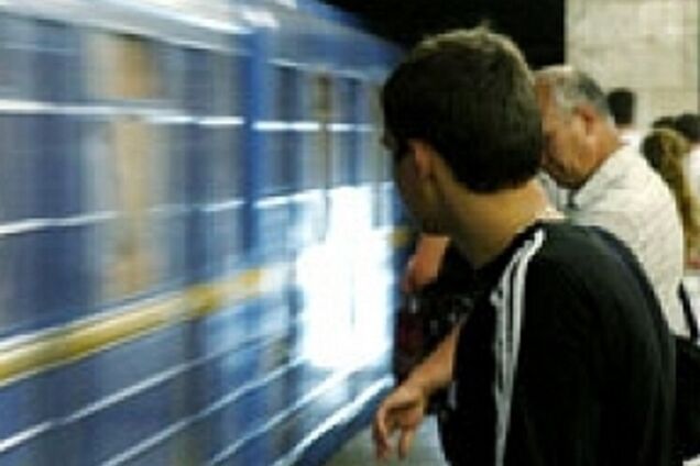 У Києві помер житель Луганська, який стрибнув з дружиною під поїзд метро